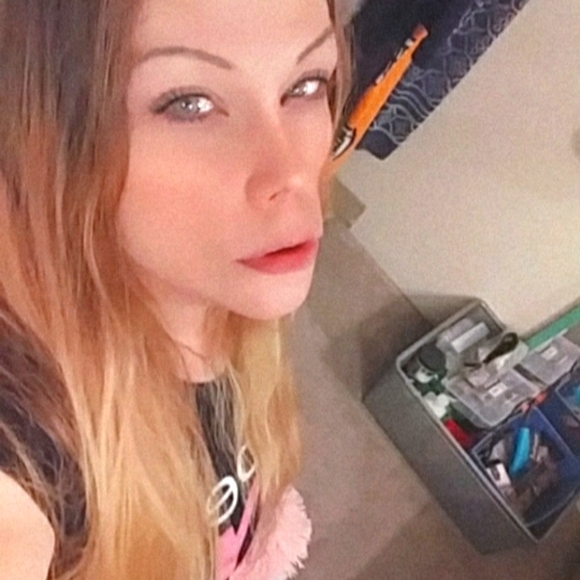 Meet me I'm Kourtney! (Super Amazing) - Picture 1 of 1